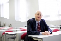 ラウパッハ スミヤ ヨ ク 立命館大学経営学部国際経営学科教授 アドバイザー エネ経会議